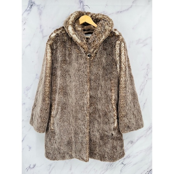Pamela McCoy Collection Faux Fur Winter Coat Jacket - Picture 3 of 7